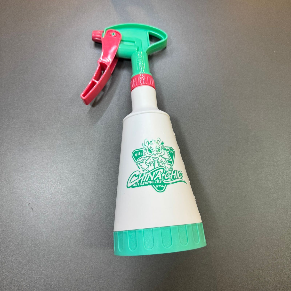 Borrifador Profissional Qili Tools 750ml para Aplicação de Películas | Pulverizador de Alta Precisão