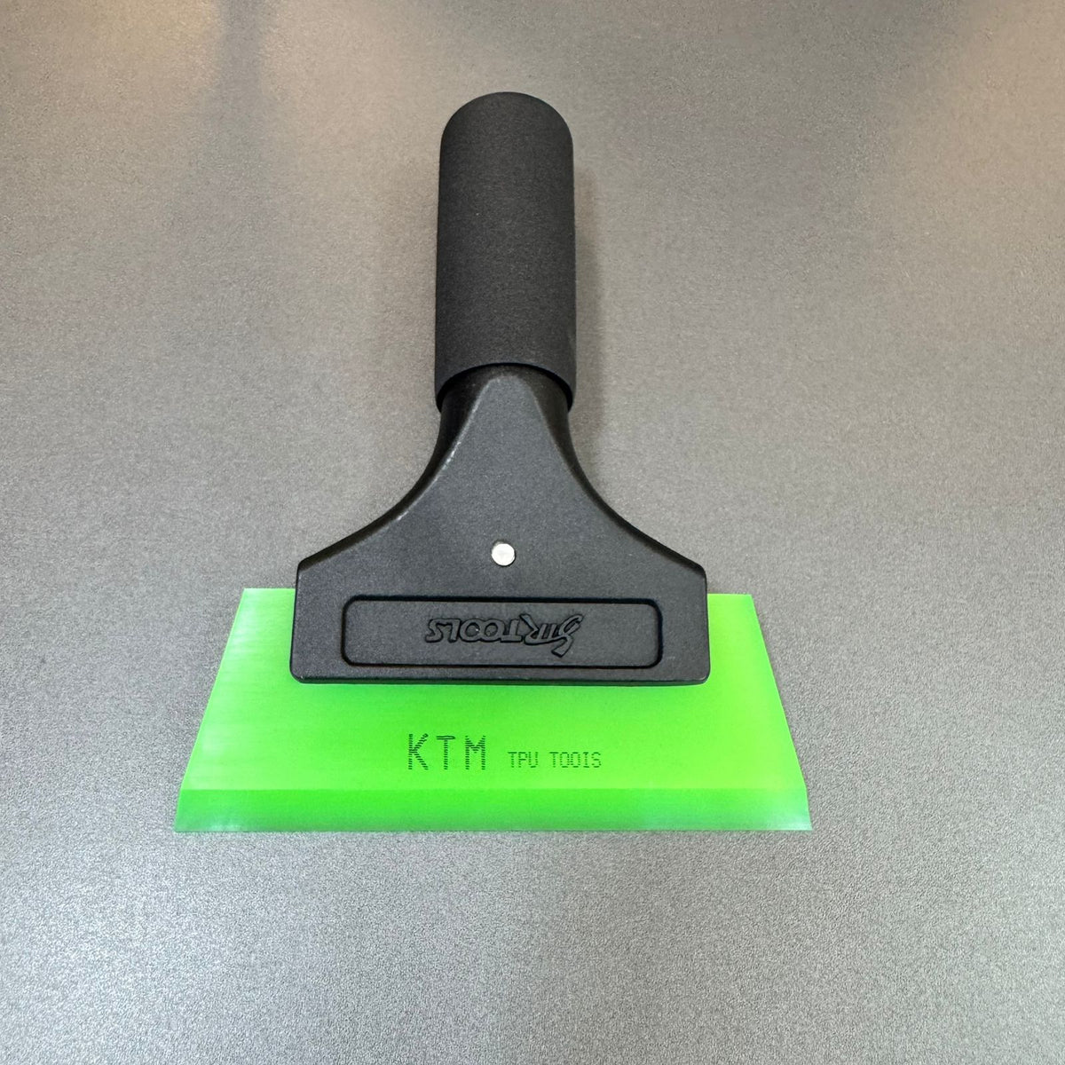 Rodo de Aplicação Alumínio 18cm Borracha Média Dureza 13cm
