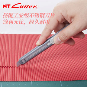 Estilete NT Cutter Japonês 9mm — Modelo A-551P Cinza ou A-553P Amarelo