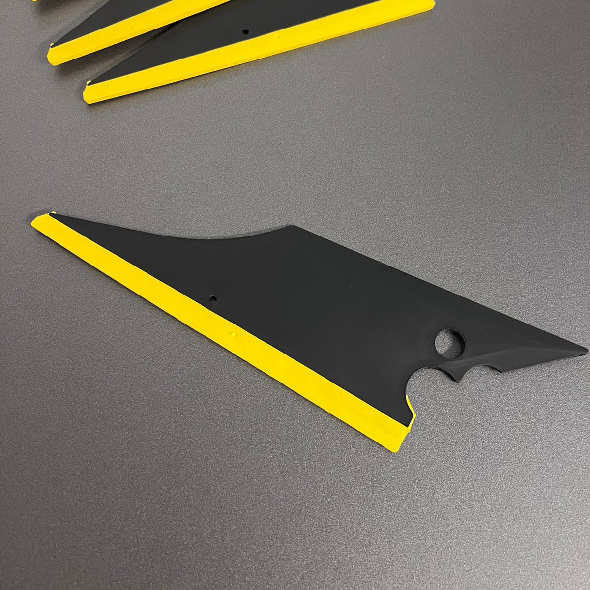 Espátula Batman Amarela – Aplicação Profissional