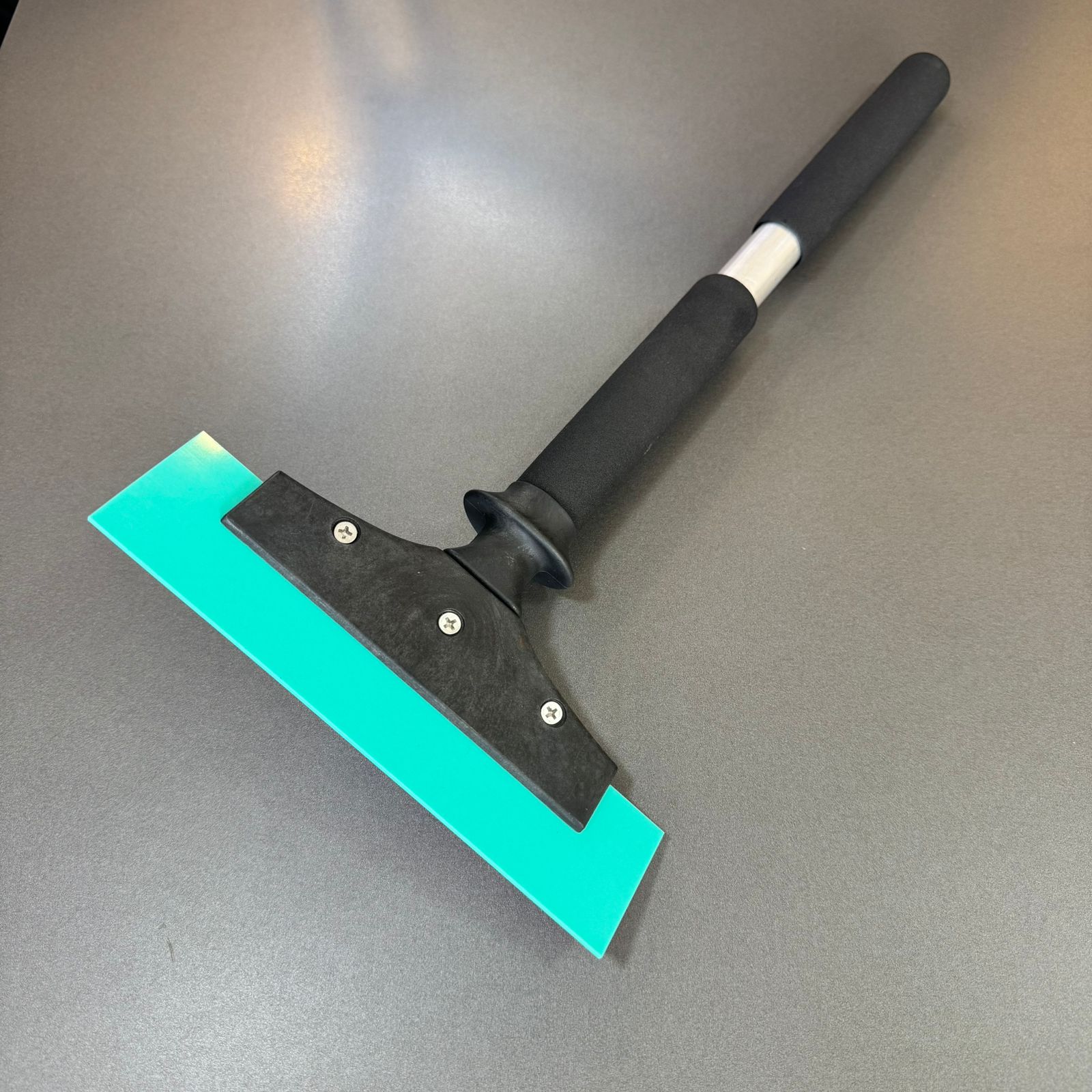Rodo de Aplicação Longo 40cm de comprimento com Borracha de 20cm Rigida