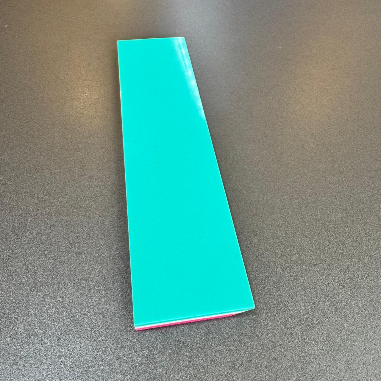 Borracha Rigida para Aplicar PS com 20cm de Largura