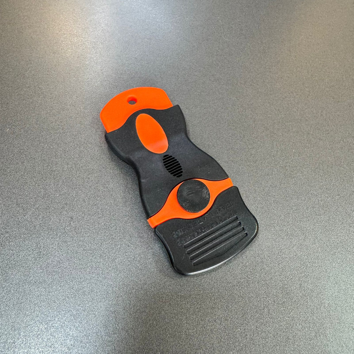 Raspador Ratinho para Remoção de Insufilm Laranja