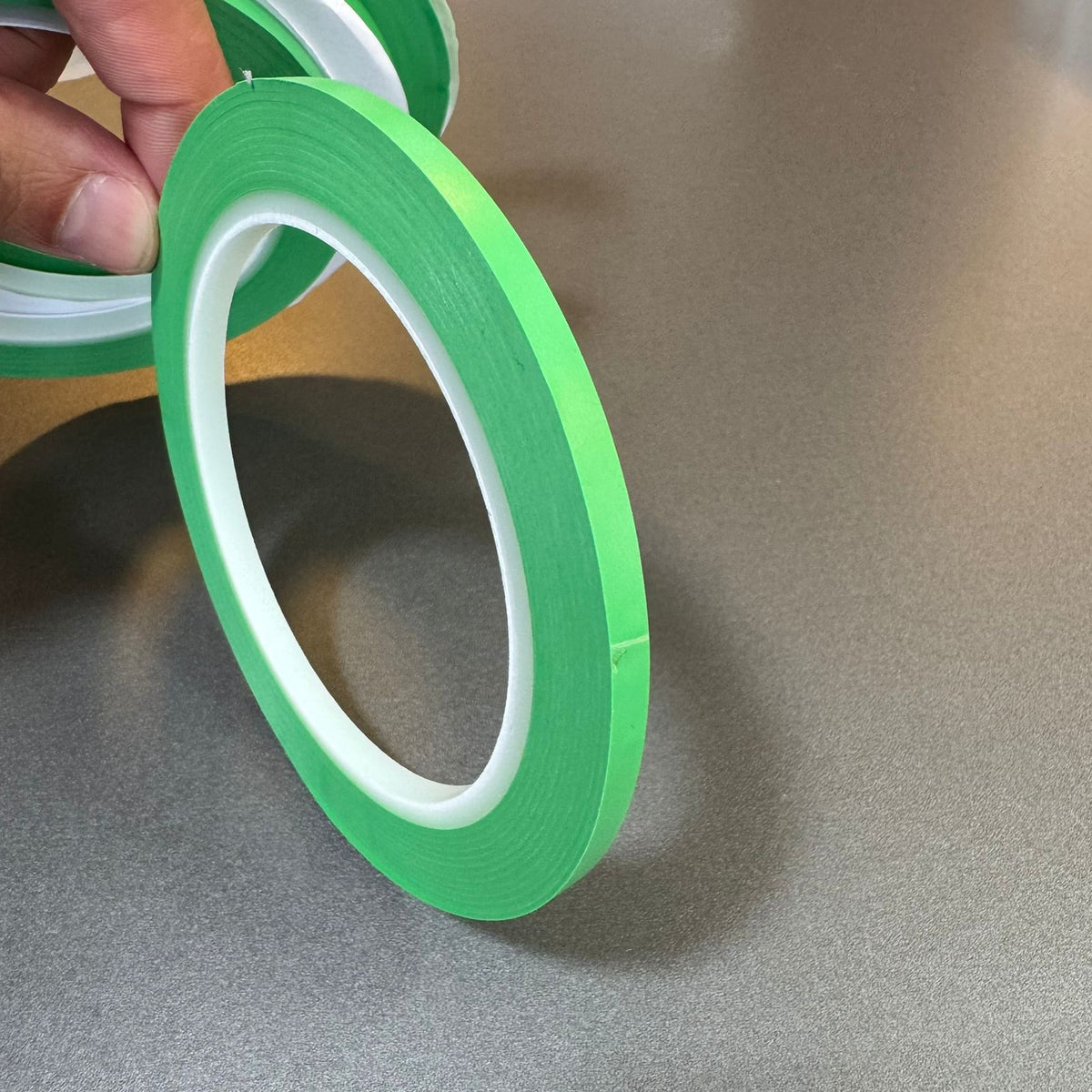 Kit com 5 Fitas Adesivas Fineline Green 33m x 5mm | Alta Temperatura para PPF e Envelopamento