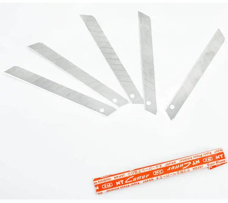 Caixa com 50 Lâminas de Estilete 9mm NT Cutter | Opção de Angulação 30° ou 58°